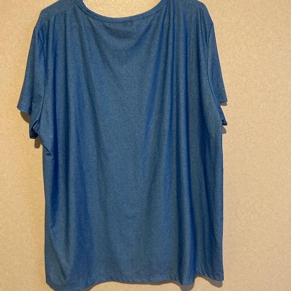 Women’s Plus Size Graphic Tee Shirt, Blue In Color, And Size 5XL - Picture 3 of 3